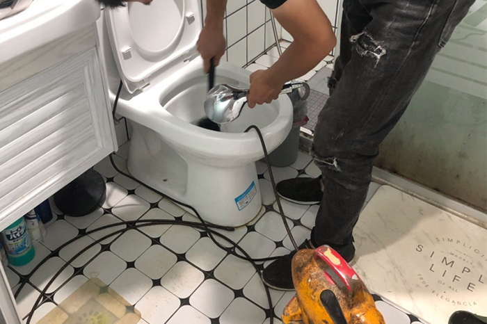 且末疏通下水道